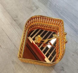 صحن مناديل